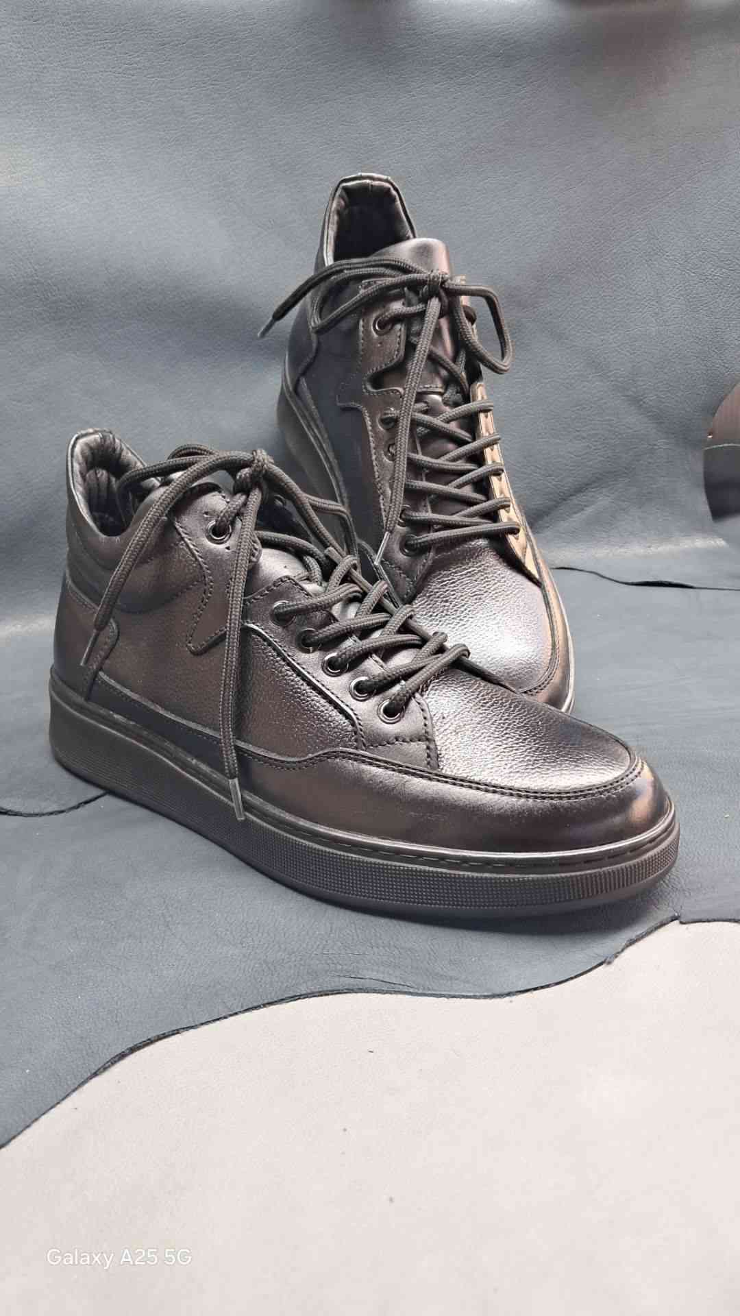 نیم بوت ۴فصل